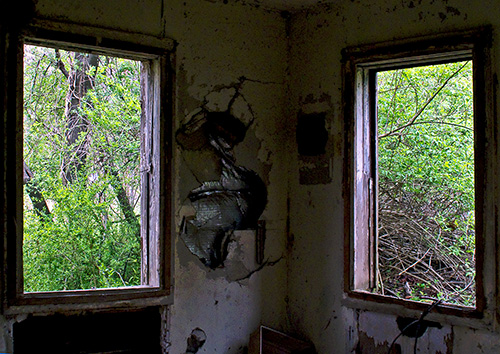 Old-House-Windows---7