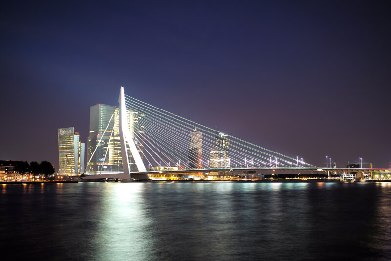 Erasmus Bridge Rotterdam at night
