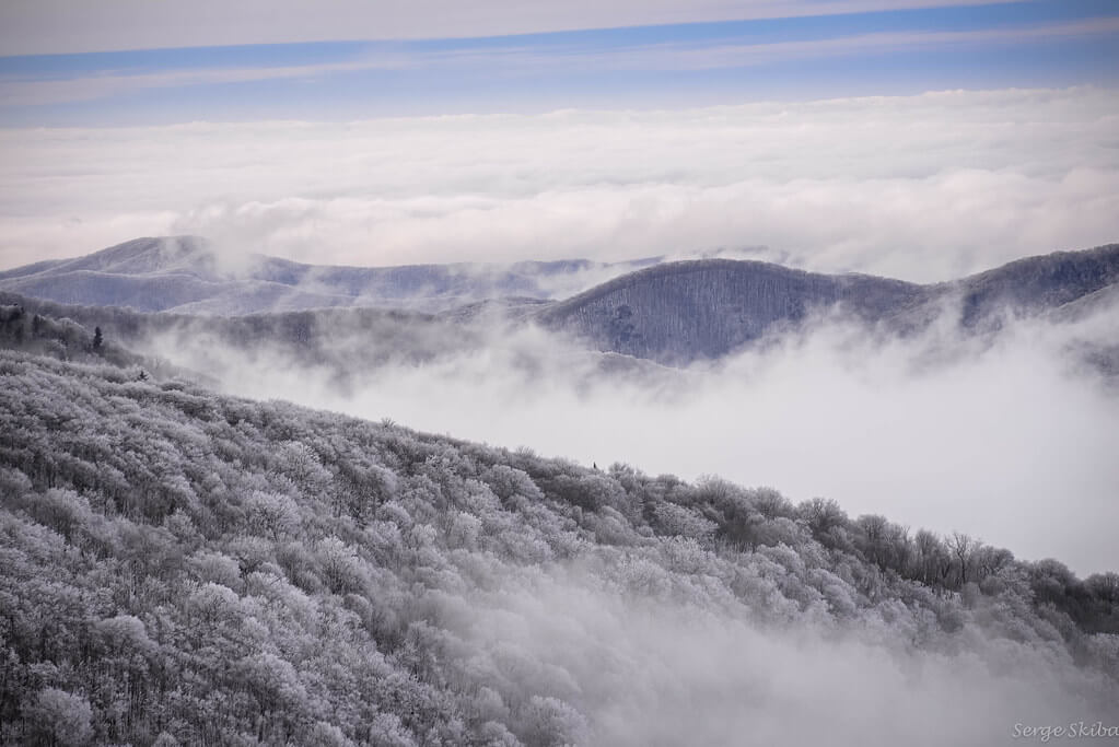 Serge Skiba - Appalachian Mountains In The Winter
