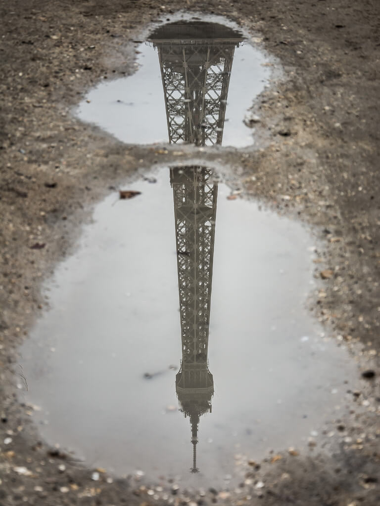 kuhnmi - Eiffel Tower in a Puddle