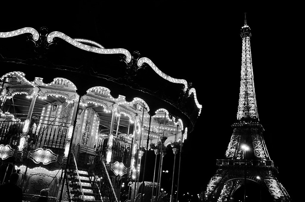 Sean X Liu - Eiffel tower+carousel