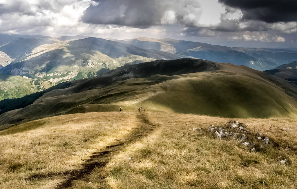 ✓ Елена Пејчинова - mountains Macedonia