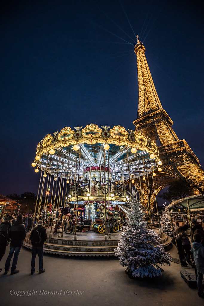 Howard Ferrier - Christmas in Paris